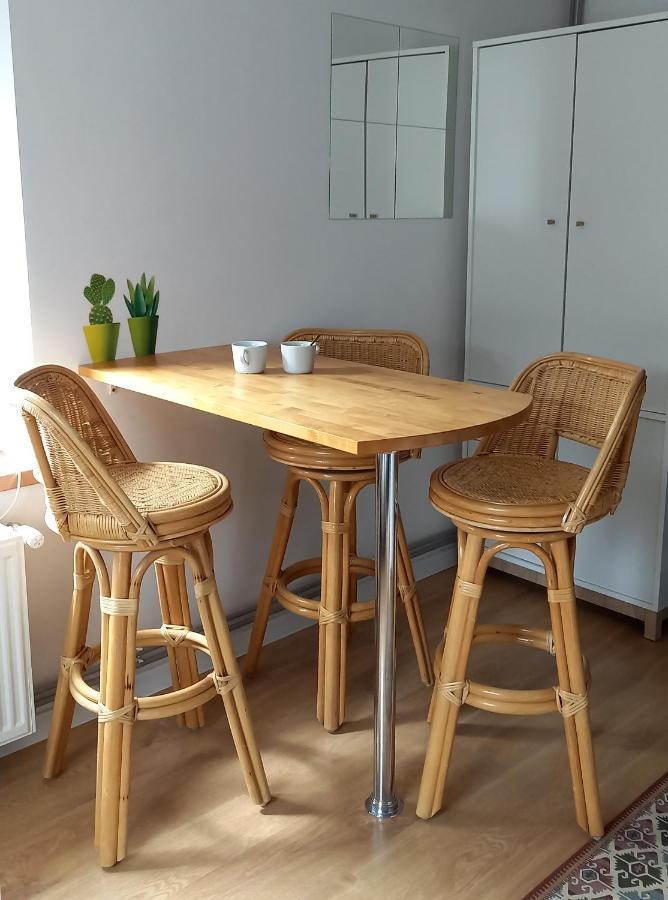 Minisowa Apartman Jedlina-Zdroj Kültér fotó